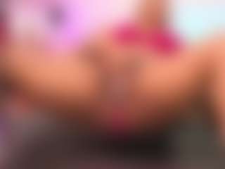 louisenails's Live Sex Cam Show