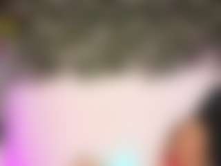 louisenails's Live Sex Cam Show