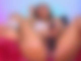 Live cam show with louisenails - Strip Black on Camsoda