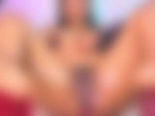 louisenails's Live Sex Cam Show
