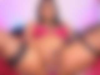louisenails's Live Sex Cam Show