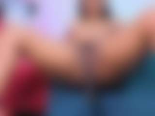 Live cam show with louisenails - Small Tits Mature on Camsoda