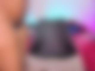 louisenails's Live Sex Cam Show