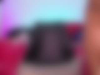 louisenails's Live Sex Cam Show