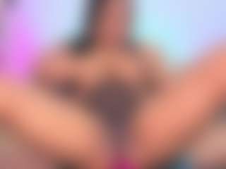 Live cam show with louisenails - Big Ass on Uber Horny