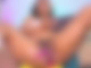 Live cam show with louisenails - Ebony on SpunkLive | colombia