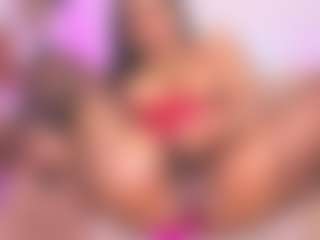 Live cam show with louisenails - Sexwebcam on SmokeAndPoke