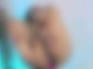 louisenails's Live Sex Cam Show