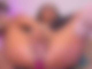 louisenails's Live Sex Cam Show