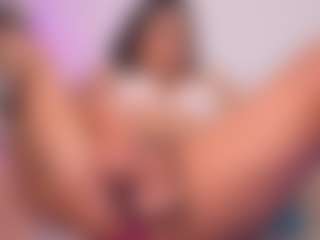 Live cam show with louisenails - Culo on Camsoda