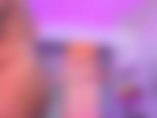 louisenails's Live Sex Cam Show