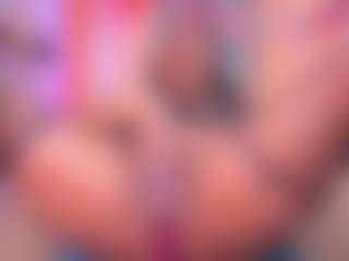 Show en direct avec louisenails - Public sur Camsoda
