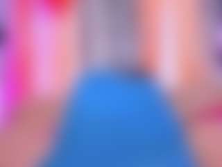 louisenails's Live Sex Cam Show