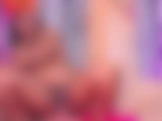 louisenails's Live Sex Cam Show