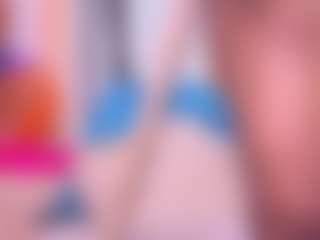 Live cam show with louisenails - Abs on Camsoda