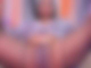 Live cam show with louisenails - Public on Camsoda