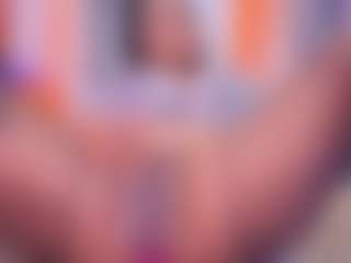 Live cam show with louisenails - Ebony on Camsoda | colombia