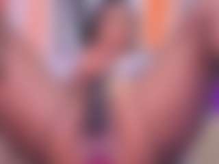 Live cam show with louisenails - Abs on Camsoda