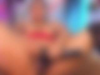 louisenails's Live Sex Cam Show