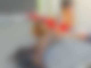 VeraWatts MILF webcam performer live streaming