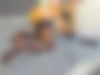 Live cam show with VeraWatts - Twerk on studioflirtlive.com