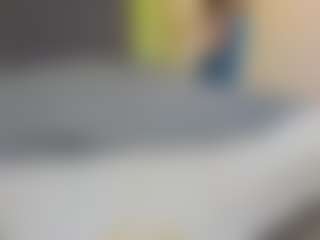 Live cam show with VeraWatts - Small Tits on Hubzter Live
