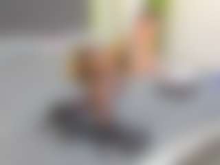 Live cam show with VeraWatts - Public on xxxlivecams.org