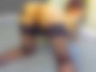 Live cam show with VeraWatts - Control on Camsoda