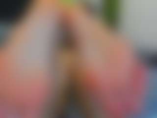 VeraWatts MILF webcam performer live streaming