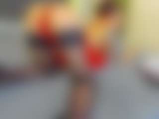 VeraWatts MILF webcam performer live streaming