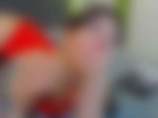 VeraWatts MILF webcam performer live streaming