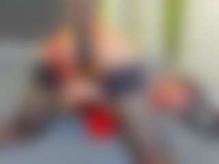 VeraWatts MILF webcam performer live streaming