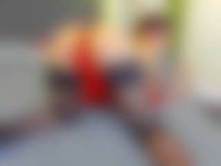 VeraWatts MILF webcam performer live streaming