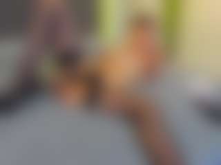 Live cam show with VeraWatts - Green Eyes on CamClone