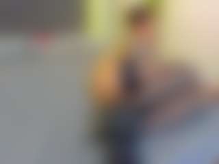Live cam show with VeraWatts - Skinny MILF on CamClone
