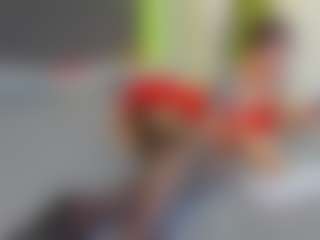 Live cam show with VeraWatts - Public on livesuperchat.net