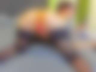 Live cam show with VeraWatts - Public on Uber Horny
