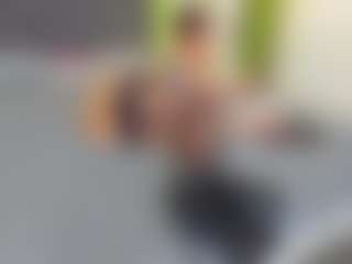 VeraWatts's Live Sex Cam Show