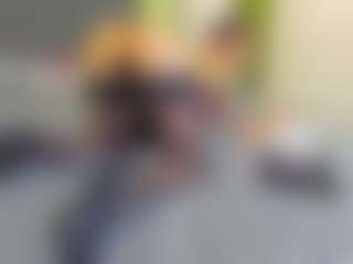 VeraWatts MILF webcam performer live streaming