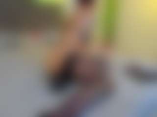 VeraWatts MILF webcam performer live streaming