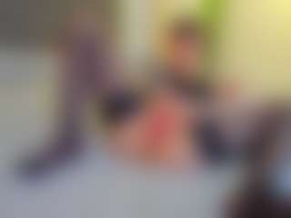 Live cam show with VeraWatts - Green Eyes on Camsoda