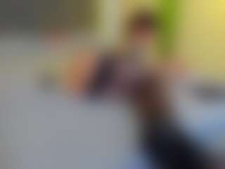 VeraWatts MILF webcam performer live streaming