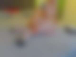 Live cam show with VeraWatts - Green Eyes on CamSodaAdn
