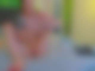 VeraWatts MILF webcam performer live streaming
