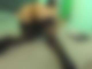 Live-Cam-Show mit VeraWatts - Brown Hair auf Camsoda