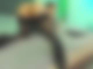 Live cam show with VeraWatts - Fingering MILF on slutload