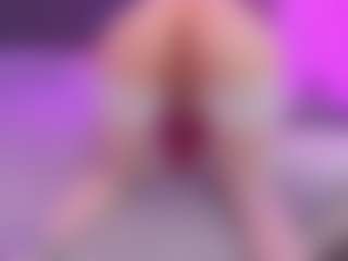 VeraWatts's Live Sex Cam Show