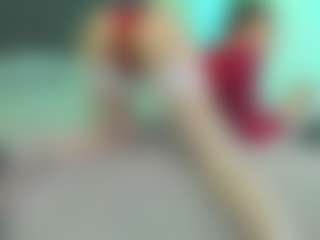 VeraWatts MILF webcam performer live streaming