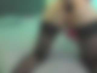 VeraWatts's Live Sex Cam Show