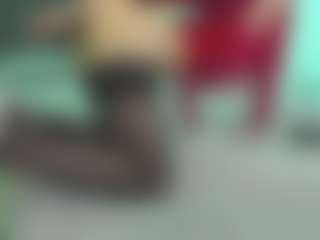 Live cam show with VeraWatts - Fingering MILF on Cam Slut